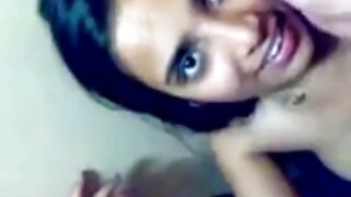 முதிர்ந்த ரஷியன் தமிழ் பெரிய புண்டை ஆண்ட்டி செக்ஸ் பெண் சமையலறையில் masturbating.